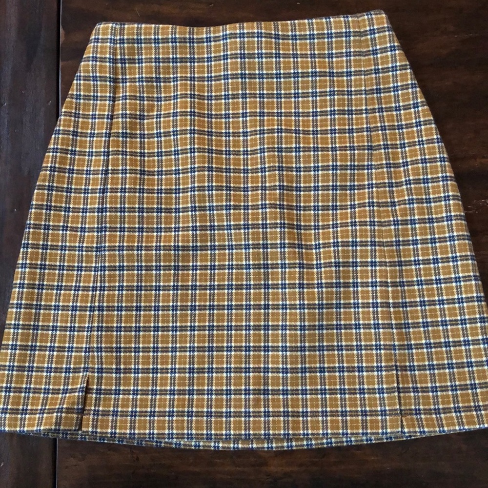 brandy melville skirt